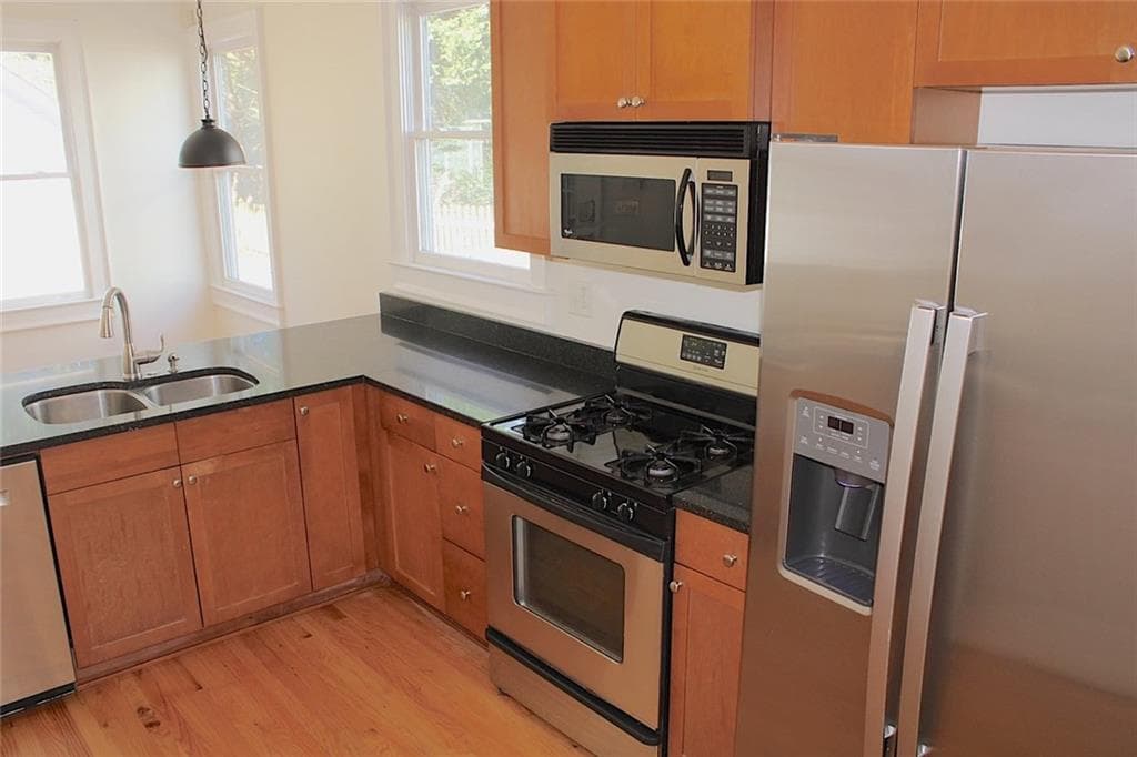 3 bedroom, 3 bathroom, 1,774 sq ft single family residence for sale at 1539 Carter Road, Decatur, GA 30032 — photo 7