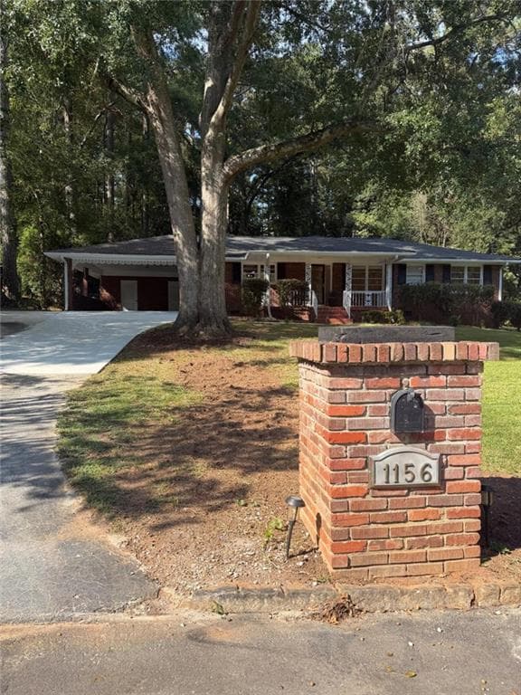 3 bedroom, 2 bathroom, 1,500 sq ft single family residence for sale at 1156 Clydedale Drive, Clarkston, GA 30021 — photo 2