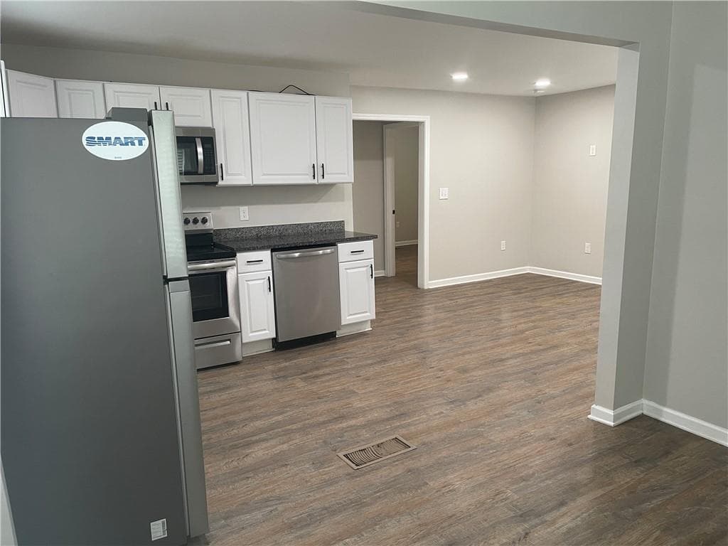 3 bedroom, 2 bathroom, 784 sq ft single family residence for rent at 2343 Carver Drive, Atlanta, GA 30314 for $1,950 a month — photo 9