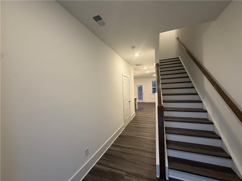 2 bedroom, 3 bathroom, 1,382 sq ft townhouse for rent at 1708 Gunnin Trace, Atlanta, GA 30318 for $2,450 a month — photo 2