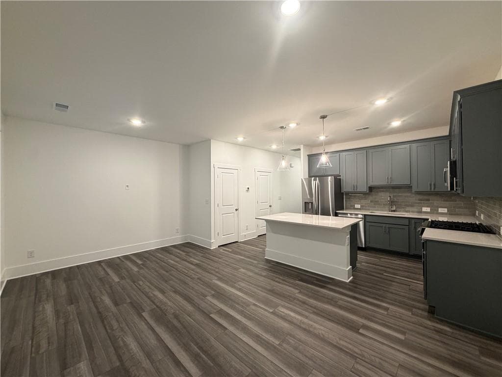 2 bedroom, 3 bathroom, 1,382 sq ft townhouse for rent at 1708 Gunnin Trace, Atlanta, GA 30318 for $2,450 a month — photo 3