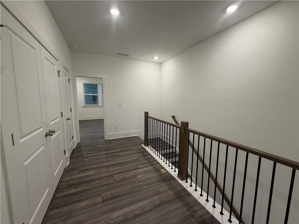 2 bedroom, 3 bathroom, 1,382 sq ft townhouse for rent at 1708 Gunnin Trace, Atlanta, GA 30318 for $2,450 a month — photo 10