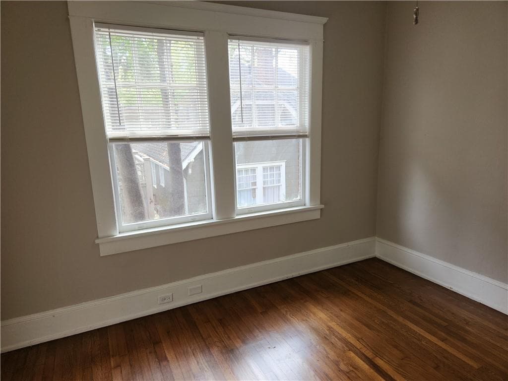 2 bedroom, 1 bathroom, 1,596 sq ft single family residence for rent at 1024 Highland View, Atlanta, GA 30306 for $2,950 a month — photo 10