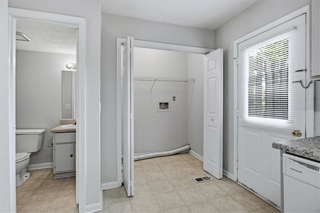 2 bedroom, 3 bathroom, 6,831 sq ft quadruplex for rent at 1337 Sweet Pine Drive, Norcross, GA 30093 for $1,545 a month — photo 7