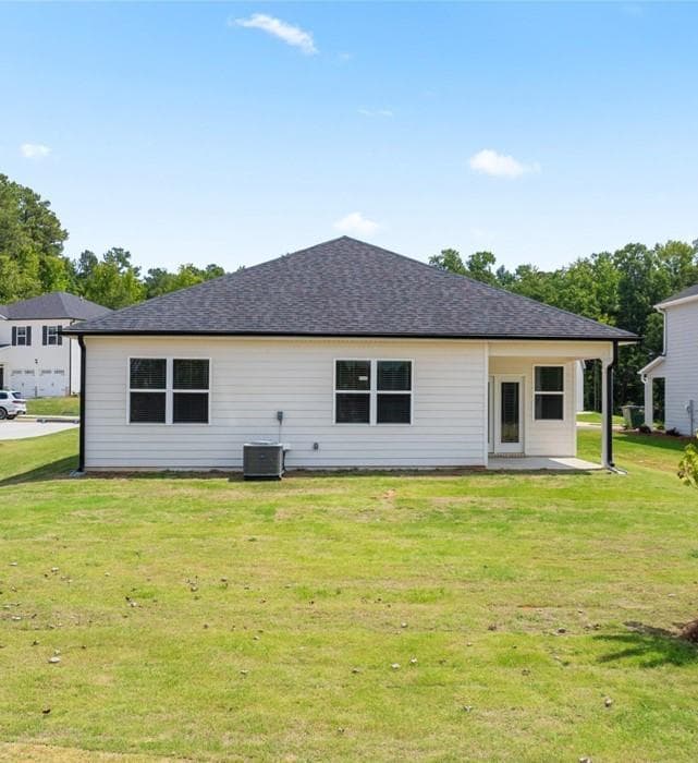 5 bedroom, 3 bathroom, 2,182 sq ft single family residence for sale at 518 Alder Lane Court, Griffin, GA 30223 — photo 2