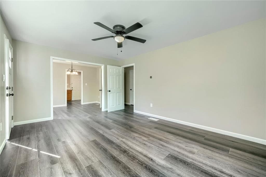 2 bedroom, 1 bathroom, 1,055 sq ft single family residence for rent at 1867 Glendale Drive, Decatur, GA 30032 for $1,595 a month — photo 8