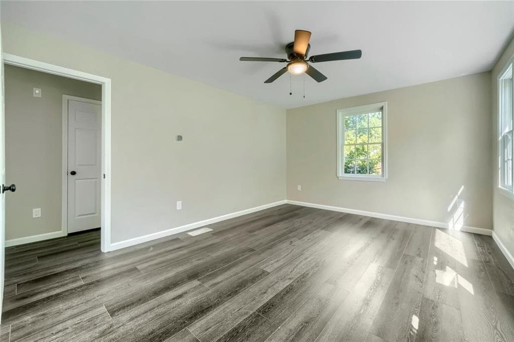 2 bedroom, 1 bathroom, 1,055 sq ft single family residence for rent at 1867 Glendale Drive, Decatur, GA 30032 for $1,595 a month — photo 9