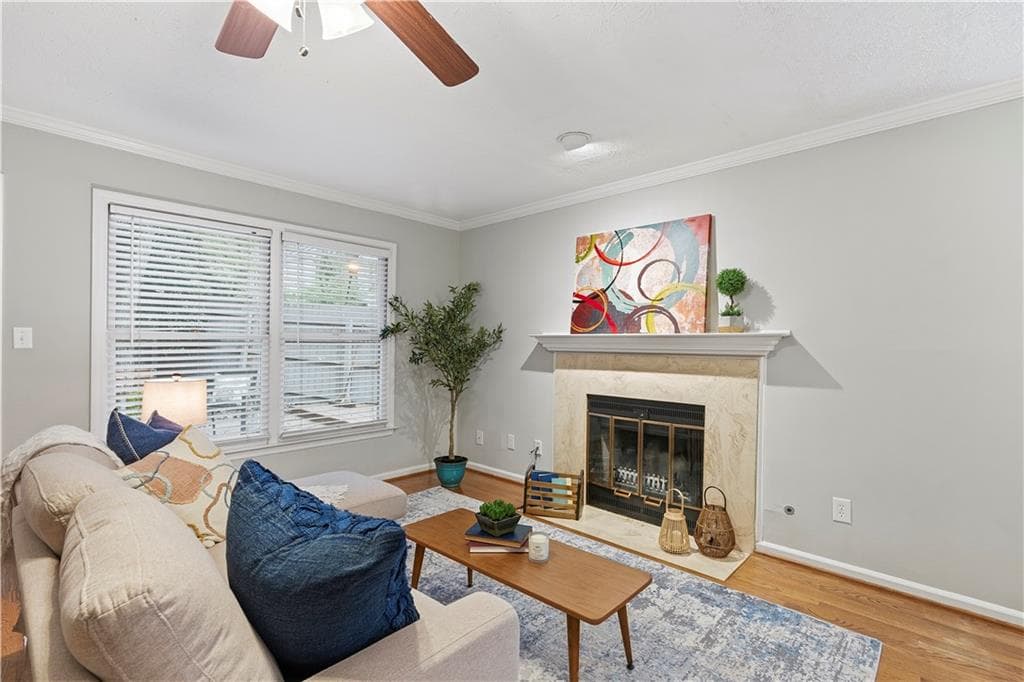 2 bedroom, 3 bathroom, 1,252 sq ft townhouse for sale at 502 Defoors Lndg, Atlanta, GA 30318 — photo 10