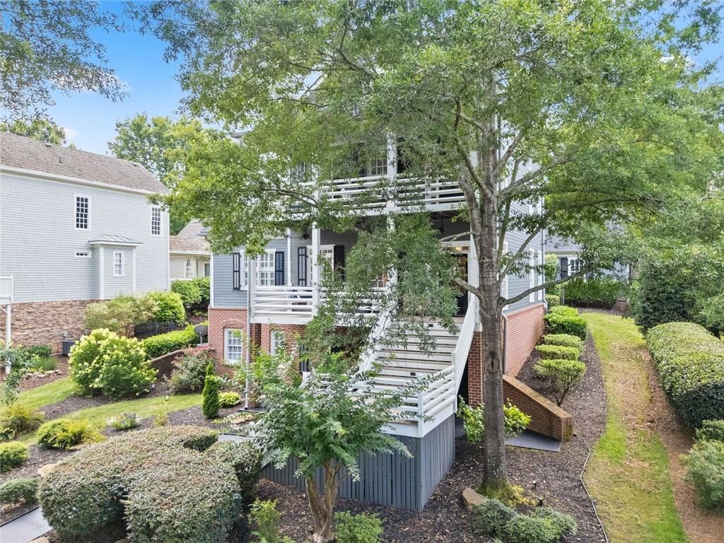 3 bedroom, 4 bathroom, 4,705 sq ft single family residence for rent at 311 Waterfront Park Lane, Dawsonville, GA 30534 for $5,250 a month — photo 5