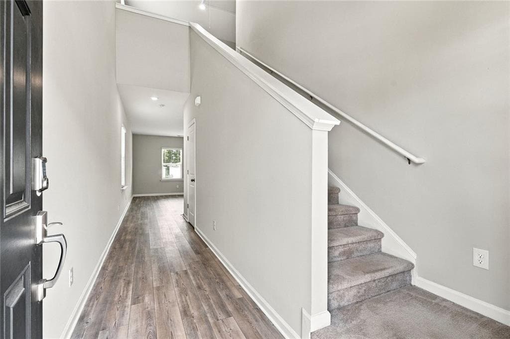 4 bedroom, 3 bathroom, 1,900 sq ft single family residence for rent at 104 Seed Lane, Pendergrass, GA 30567 for $2,000 a month — photo 3
