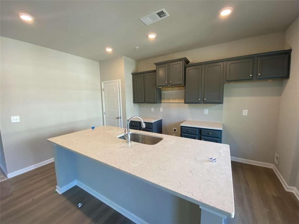 3 bedroom, 3 bathroom, 1,710 sq ft townhouse for sale at 3571 Saddleback Drive, Kennesaw, GA 30144 — photo 7