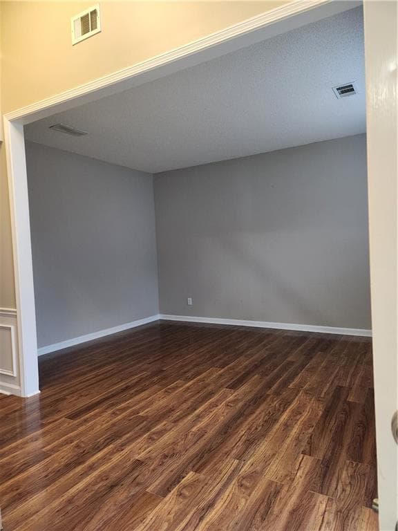 4 bedroom, 3 bathroom, 2,675 sq ft single family residence for rent at 330 Bloombridge Way, Marietta, GA 30066 for $2,900 a month — photo 3