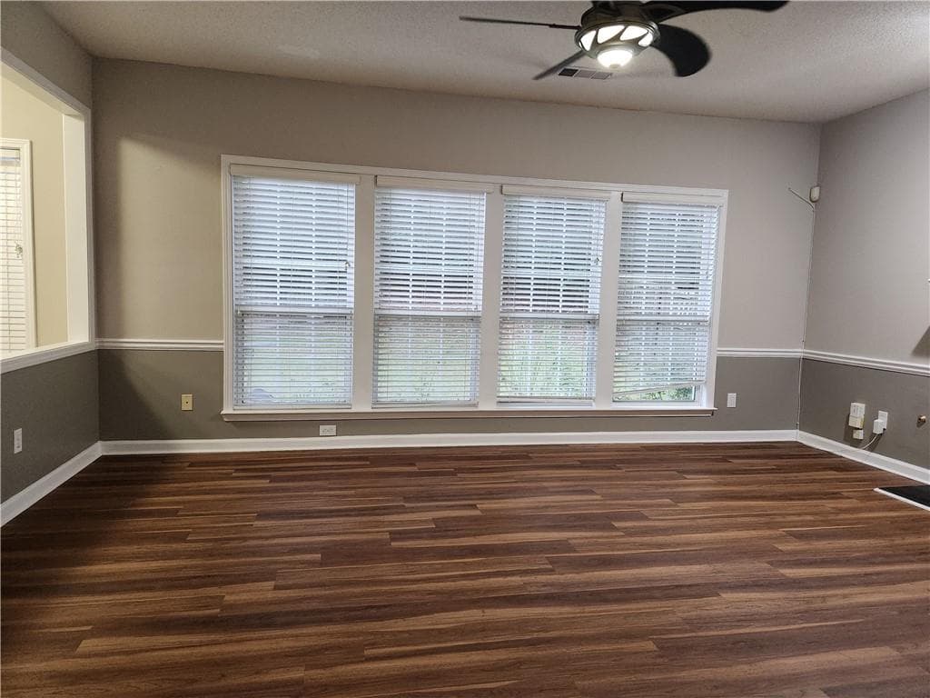 4 bedroom, 3 bathroom, 2,675 sq ft single family residence for rent at 330 Bloombridge Way, Marietta, GA 30066 for $2,900 a month — photo 4