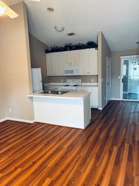 2 bedroom, 2 bathroom, 984 sq ft condominium for sale at 2885 Florence Drive, Gainesville, GA 30504 — photo 4