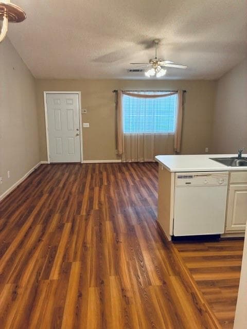 2 bedroom, 2 bathroom, 984 sq ft condominium for sale at 2885 Florence Drive, Gainesville, GA 30504 — photo 8