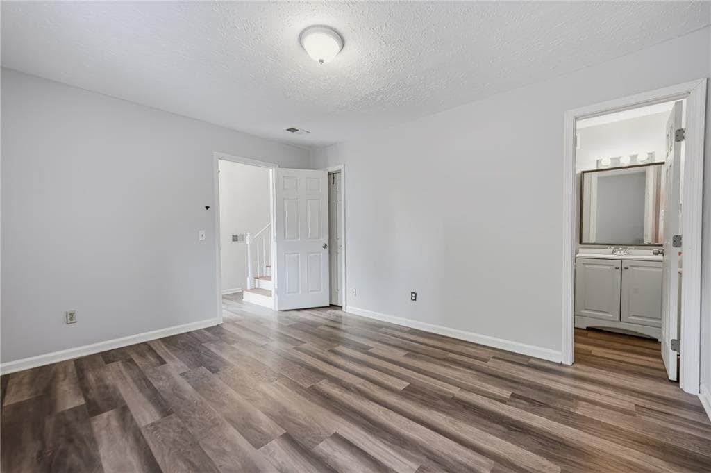 3 bedroom, 2 bathroom, 1,956 sq ft single family residence for rent at 2616 Selman Drive TOP, Duluth, GA 30096 for $1,800 a month — photo 6