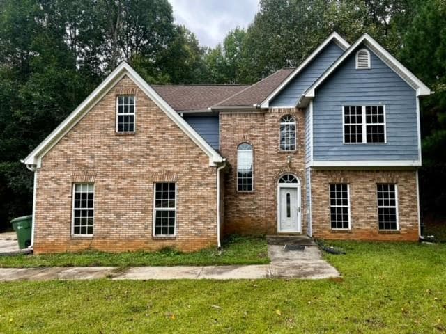 3 bedroom, 3 bathroom, 2,599 sq ft single family residence for rent at 2865 Fairburn Circle, Atlanta, GA 30331 for $2,495 a month — photo 1 of 15