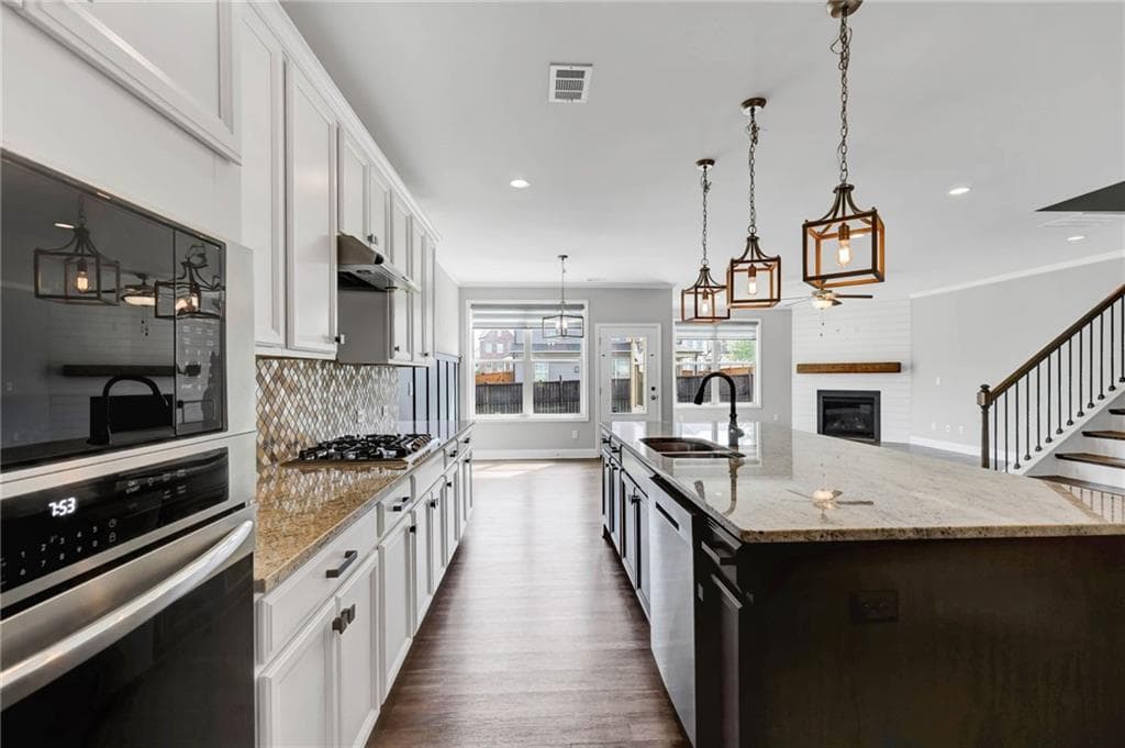 4 bedroom, 4 bathroom, 3,262 sq ft single family residence for rent at 1650 Albion Drive, Snellville, GA 30078 for $3,200 a month — photo 9