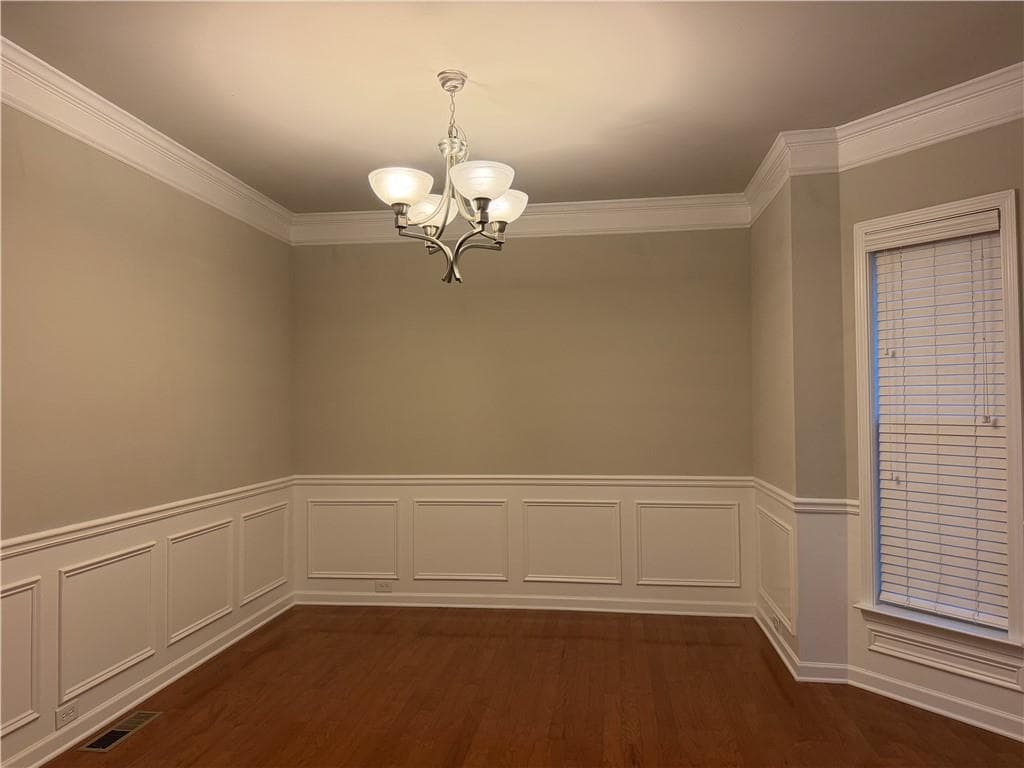 4 bedroom, 3 bathroom, 1,874 sq ft townhouse for rent at 11150 Skyway Drive, Johns Creek, GA 30097 for $2,700 a month — photo 4