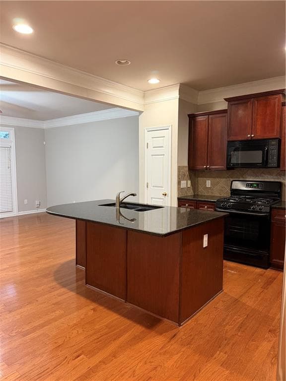 4 bedroom, 3 bathroom, 1,874 sq ft townhouse for rent at 11150 Skyway Drive, Johns Creek, GA 30097 for $2,700 a month — photo 7