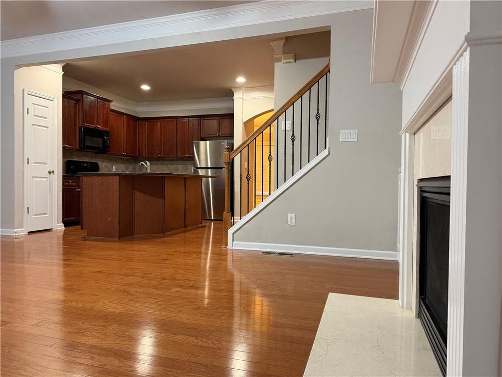 4 bedroom, 3 bathroom, 1,874 sq ft townhouse for rent at 11150 Skyway Drive, Johns Creek, GA 30097 for $2,700 a month — photo 10