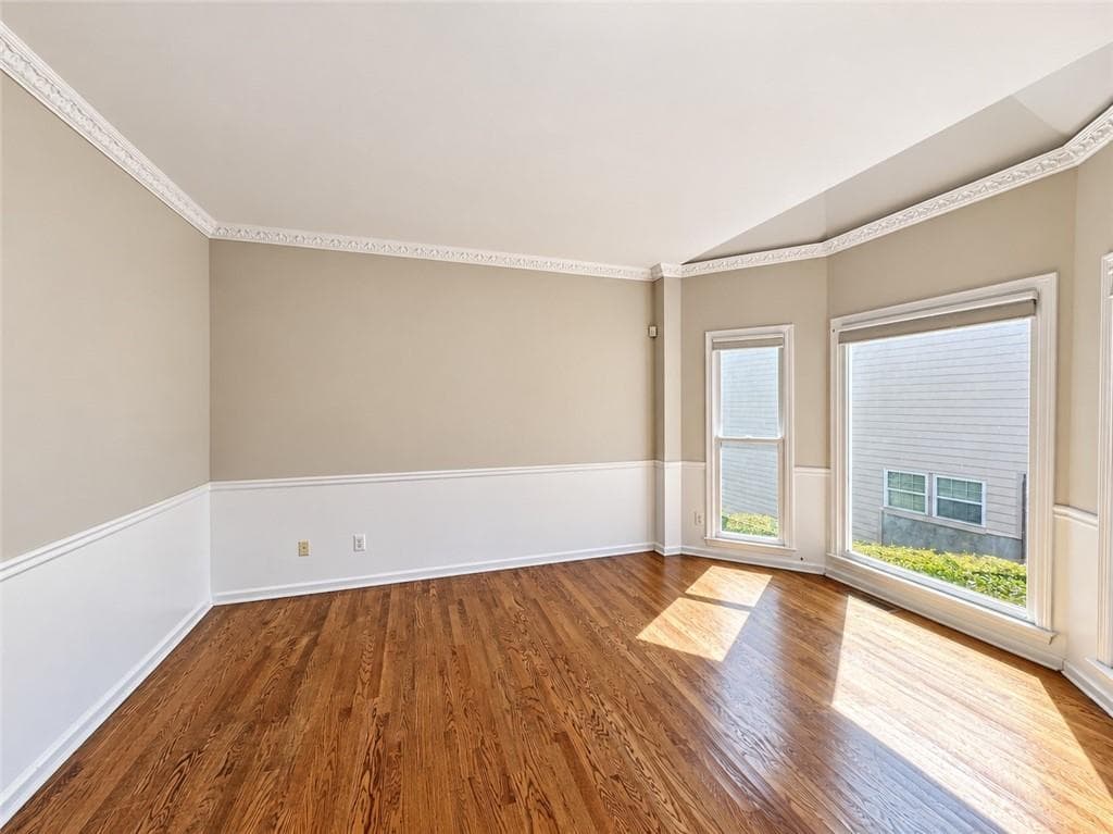 6 bedroom, 4 bathroom, 4,141 sq ft single family residence for rent at 2875 Olde Town Park Drive, Norcross, GA 30071 for $3,950 a month — photo 6
