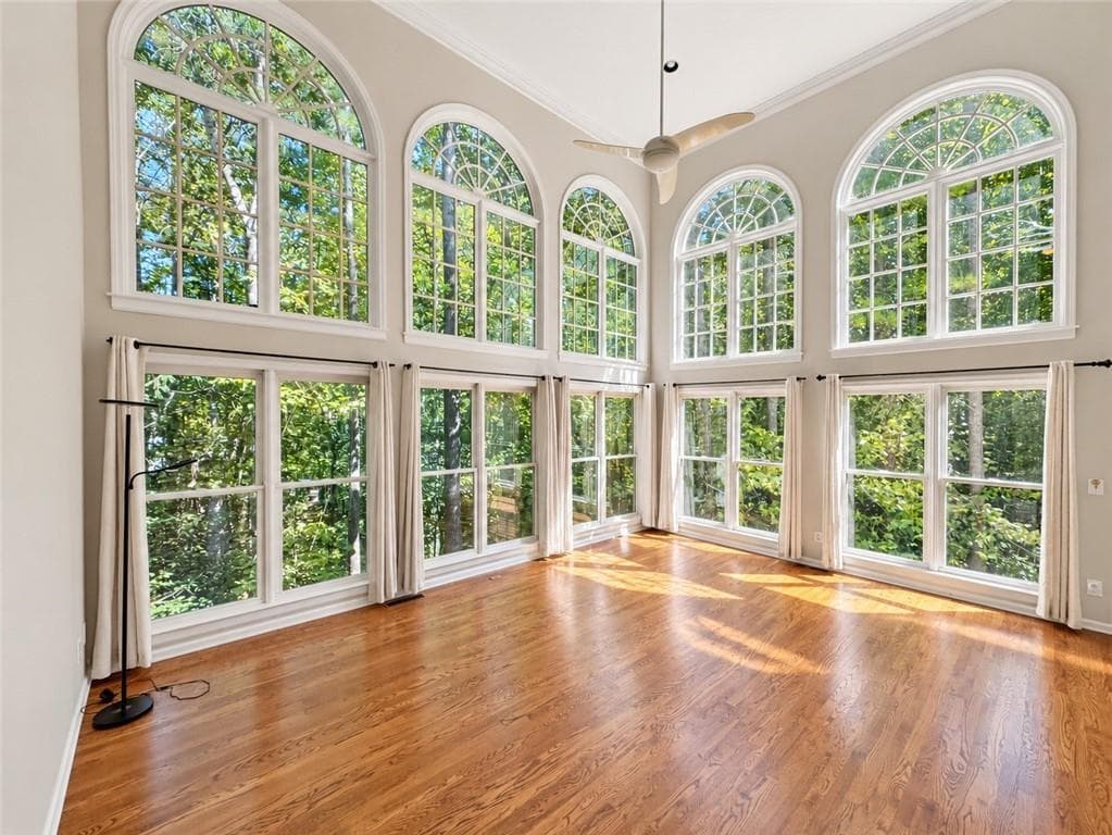 6 bedroom, 4 bathroom, 4,141 sq ft single family residence for rent at 2875 Olde Town Park Drive, Norcross, GA 30071 for $3,950 a month — photo 9