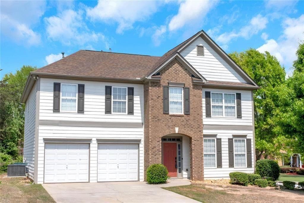 4 bedroom, 3 bathroom, 2,834 sq ft single family residence for rent at 3152 Spruce Way, Atlanta, GA 30349 for $2,950 a month — photo 2