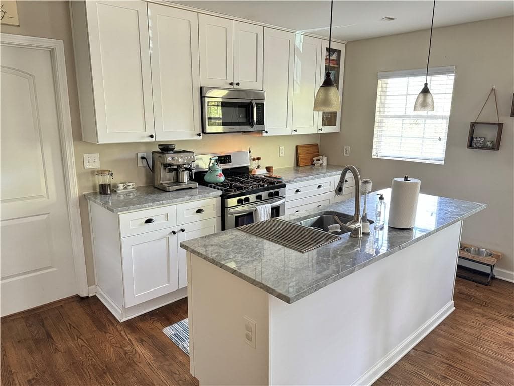 3 bedroom, 2 bathroom, 1,396 sq ft single family residence for rent at 997 Magbee Drive, Smyrna, GA 30080 for $2,800 a month — photo 5
