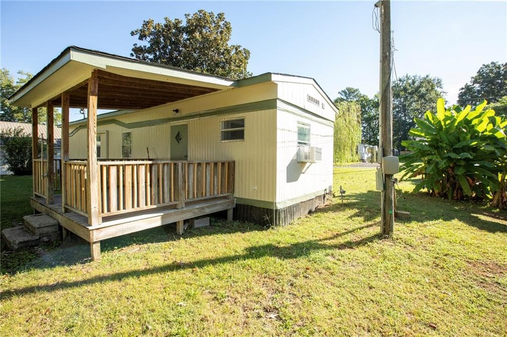 2 bedroom, 1 bathroom, 578 sq ft single family residence for sale at 945 Avenue, Dalton, GA 30721 — photo 5