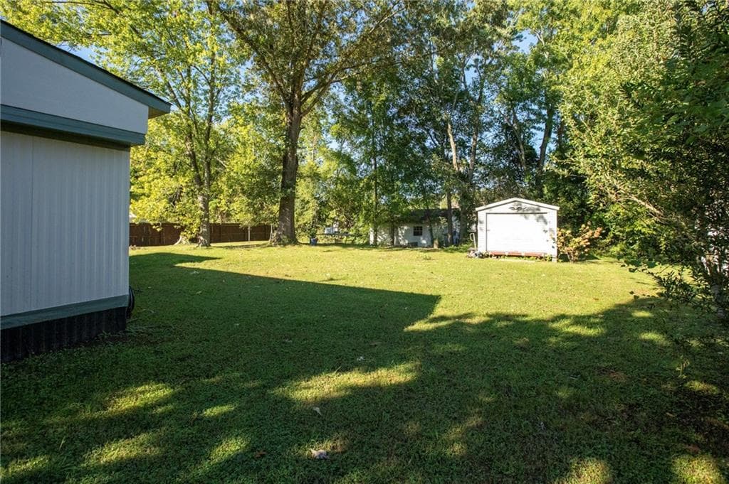 2 bedroom, 1 bathroom, 578 sq ft single family residence for sale at 945 Avenue, Dalton, GA 30721 — photo 7