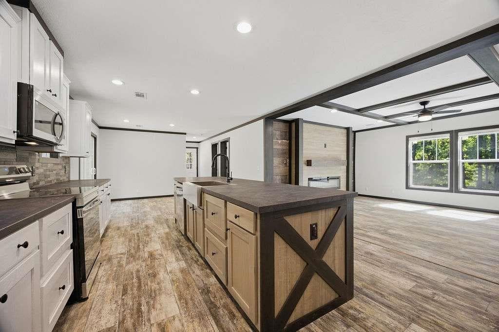 3 bedroom, 2 bathroom, 1,560 sq ft single family residence for sale at 201 S Steel Bridge Road, Eatonton, GA 31024 — photo 9
