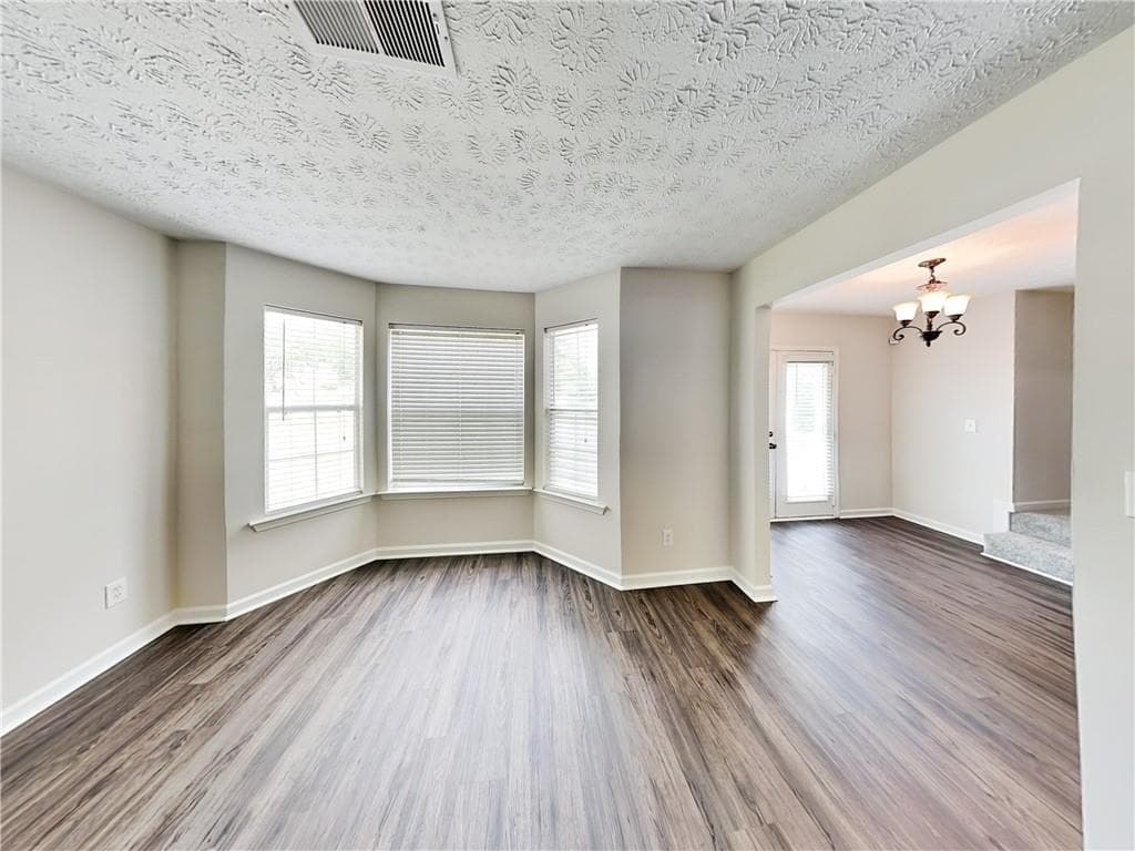 4 bedroom, 3 bathroom, 2,680 sq ft single family residence for rent at 1597 Beech Grove Drive, Hampton, GA 30228 for $2,095 a month — photo 4
