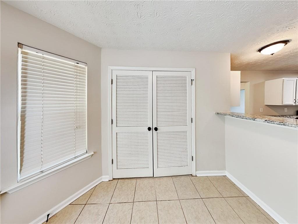 4 bedroom, 3 bathroom, 2,680 sq ft single family residence for rent at 1597 Beech Grove Drive, Hampton, GA 30228 for $2,095 a month — photo 8