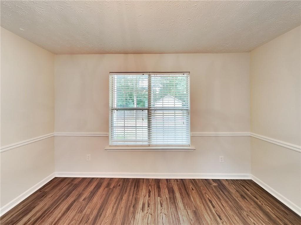 4 bedroom, 3 bathroom, 2,680 sq ft single family residence for rent at 1597 Beech Grove Drive, Hampton, GA 30228 for $2,095 a month — photo 10