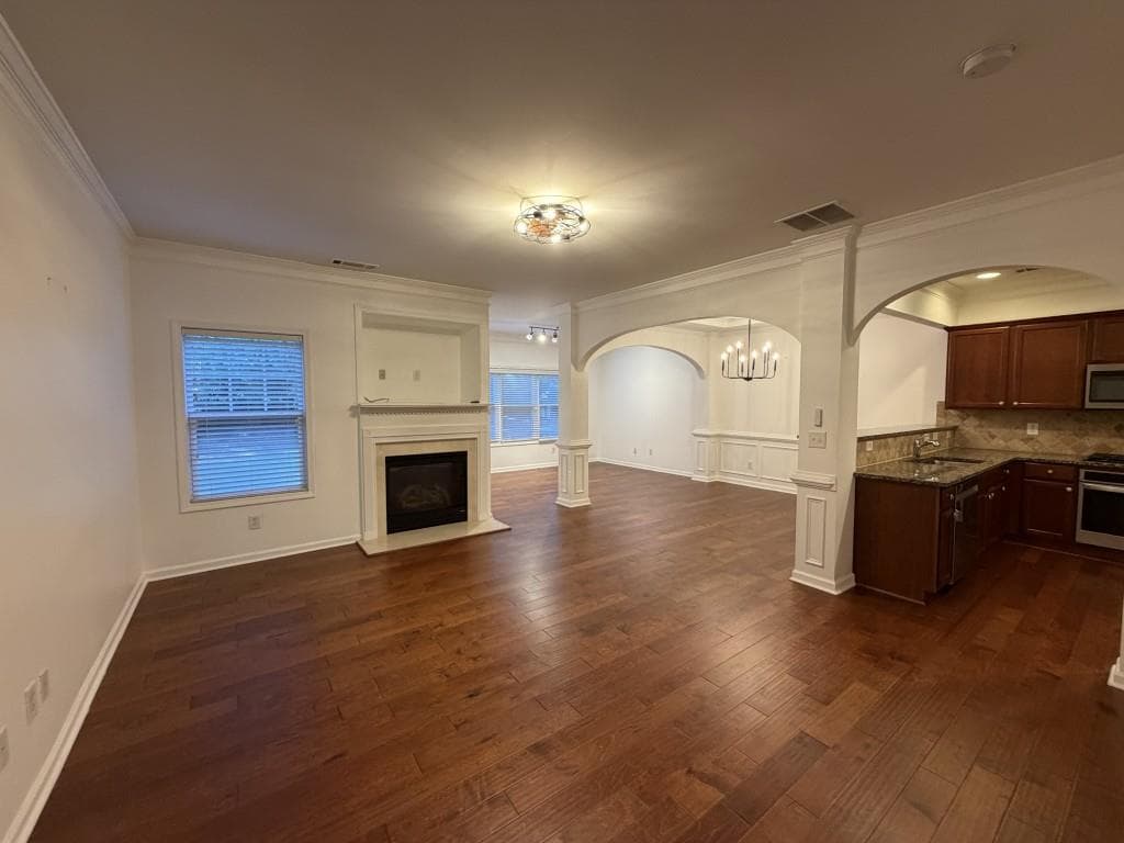3 bedroom, 3 bathroom, 2,035 sq ft townhouse for rent at 4970 Hastings Terrace 4970, Alpharetta, GA 30005 for $2,750 a month — photo 3