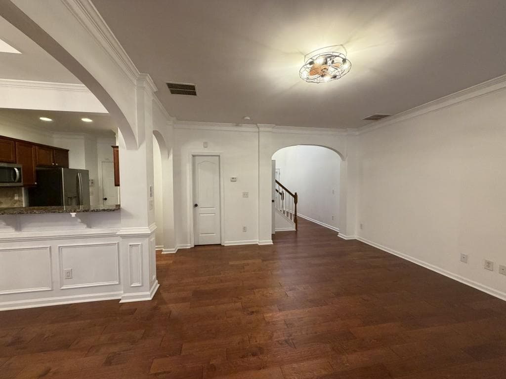 3 bedroom, 3 bathroom, 2,035 sq ft townhouse for rent at 4970 Hastings Terrace 4970, Alpharetta, GA 30005 for $2,750 a month — photo 8