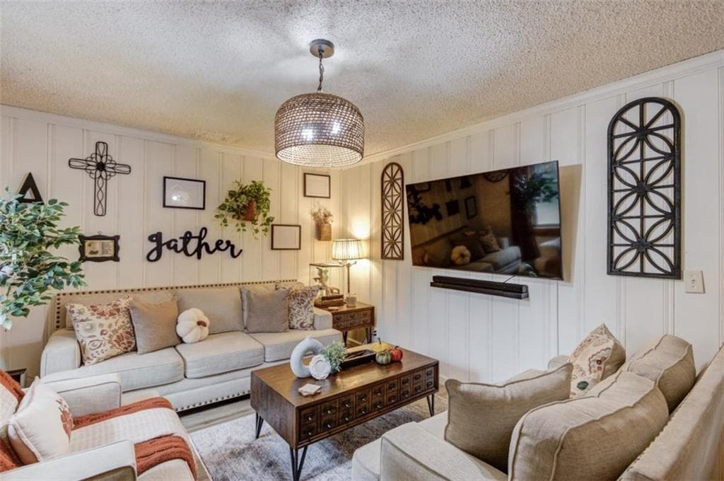3 bedroom, 2 bathroom, 1,152 sq ft single family residence for sale at 5347 Teakwood Drive, Gainesville, GA 30506 — photo 6