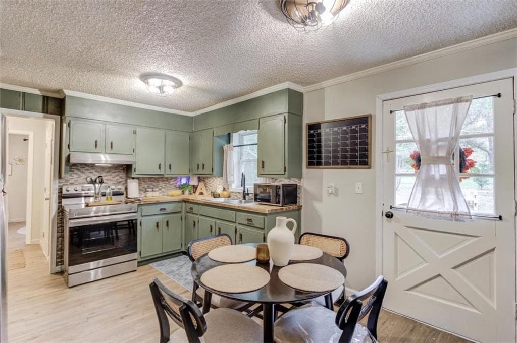 3 bedroom, 2 bathroom, 1,152 sq ft single family residence for sale at 5347 Teakwood Drive, Gainesville, GA 30506 — photo 8