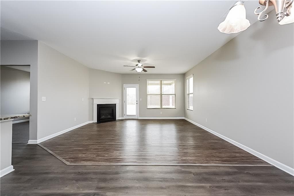 4 bedroom, 3 bathroom, 2,466 sq ft single family residence for rent at 1924 Stanton Way, Mcdonough, GA 30253 for $2,560 a month — photo 5