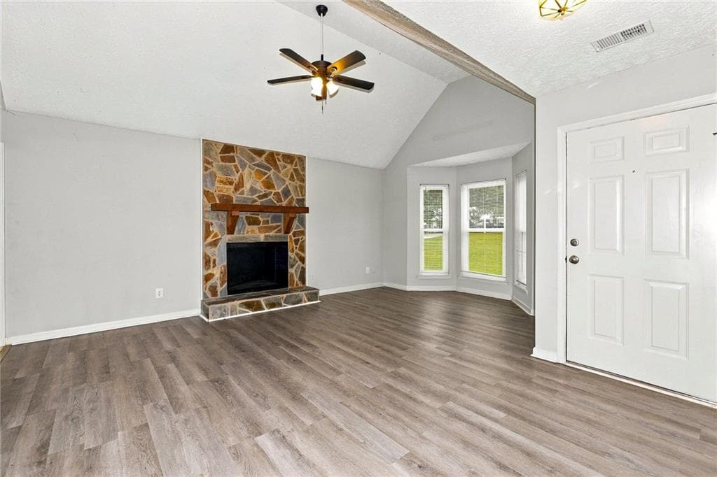 3 bedroom, 2 bathroom, 1,602 sq ft single family residence for rent at 125 Beaver Creek Lane, Sharpsburg, GA 30277 for $2,085 a month — photo 5