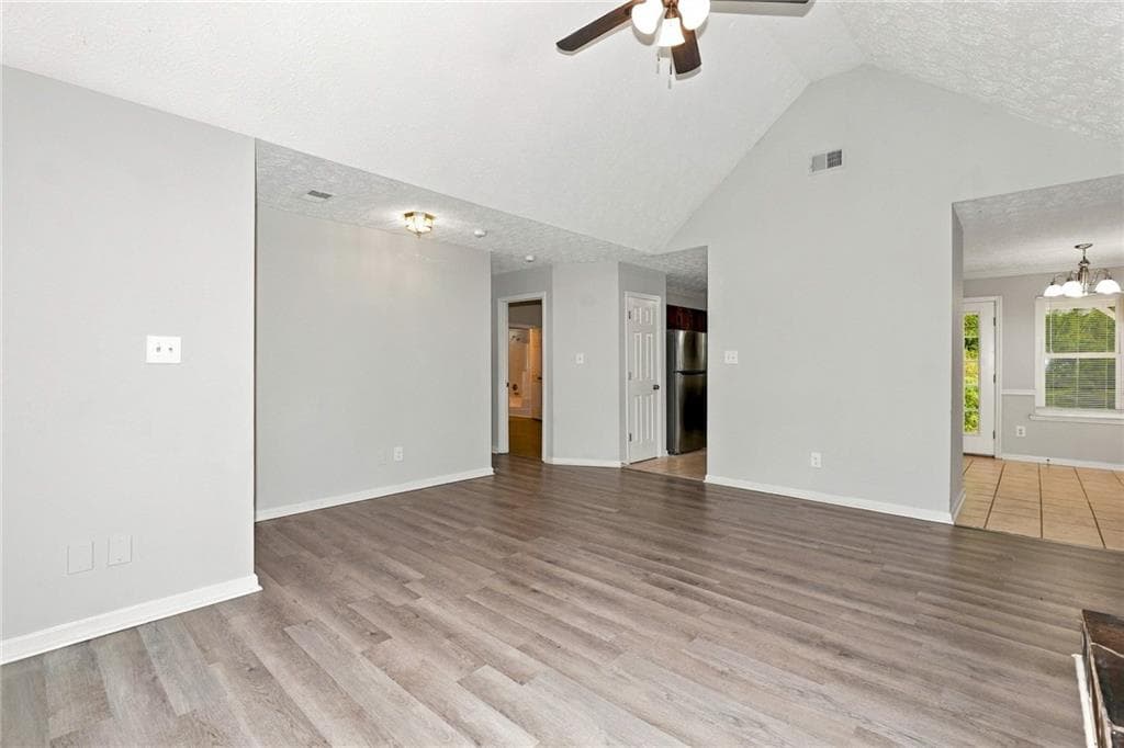 3 bedroom, 2 bathroom, 1,602 sq ft single family residence for rent at 125 Beaver Creek Lane, Sharpsburg, GA 30277 for $2,085 a month — photo 6