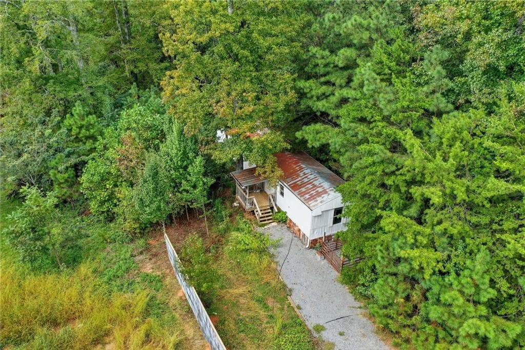3 bedroom, 2 bathroom, 848 sq ft single family residence for rent at 330 Hyde Road, Jasper, GA 30143 for $1,850 a month — photo 1 of 19