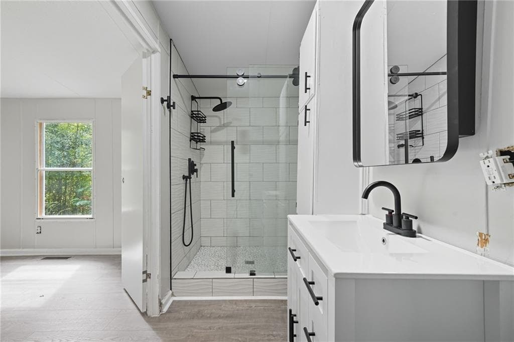 3 bedroom, 2 bathroom, 848 sq ft single family residence for rent at 330 Hyde Road, Jasper, GA 30143 for $1,850 a month — photo 8
