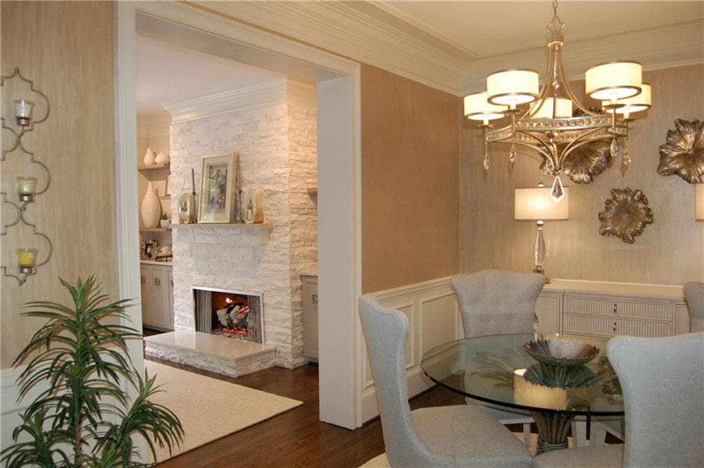 3 bedroom, 4 bathroom, 2,402 sq ft townhouse for sale at 9025 Niblic Drive, Alpharetta, GA 30022 — photo 6