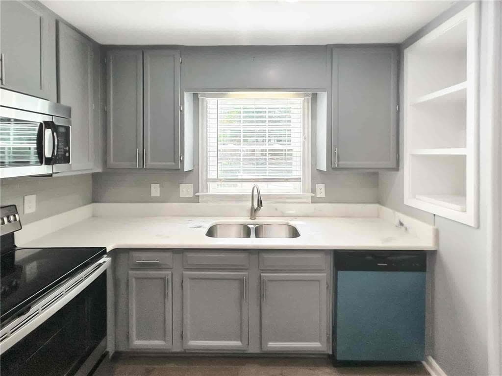 3 bedroom, 4 bathroom, 1,580 sq ft townhouse for rent at 1044 Oaks Parkway, Smyrna, GA 30082 for $2,199 a month — photo 9