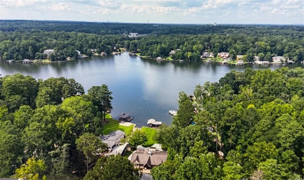 6 bedroom, 5 bathroom, 6,419 sq ft single family residence for sale at 2033 Pine Forest Trail, Jonesboro, GA 30236 — photo 7