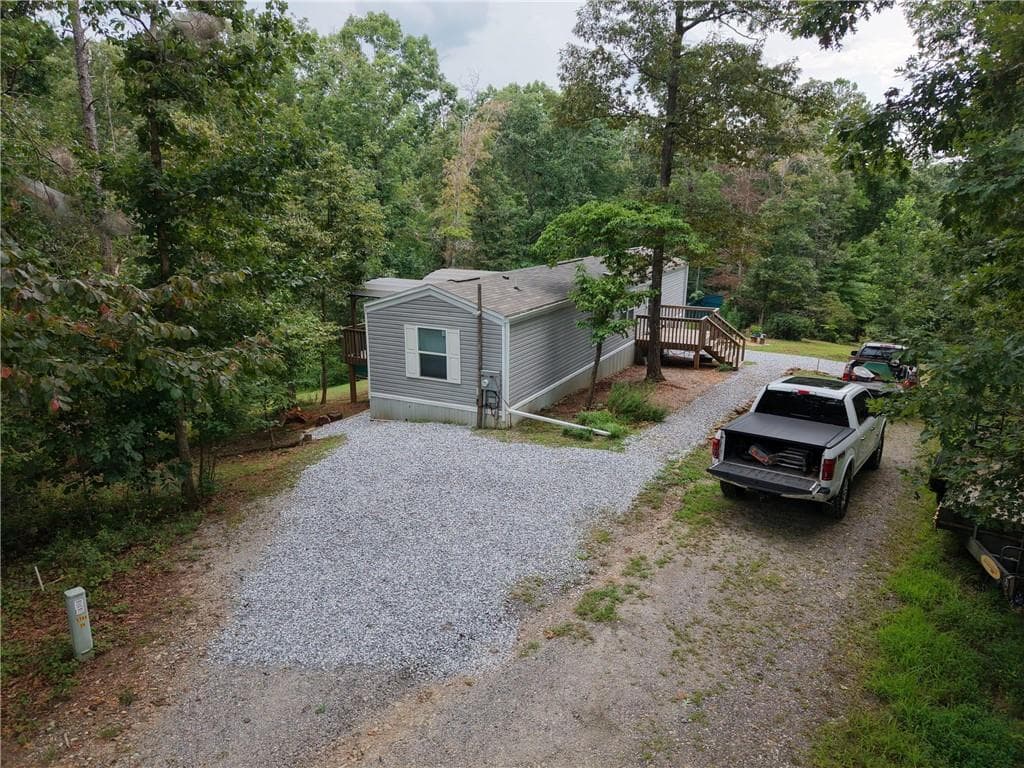 2 bedroom, 2 bathroom, 812 sq ft single family residence for sale at 69 Gold Lake Drive, Cleveland, GA 30528