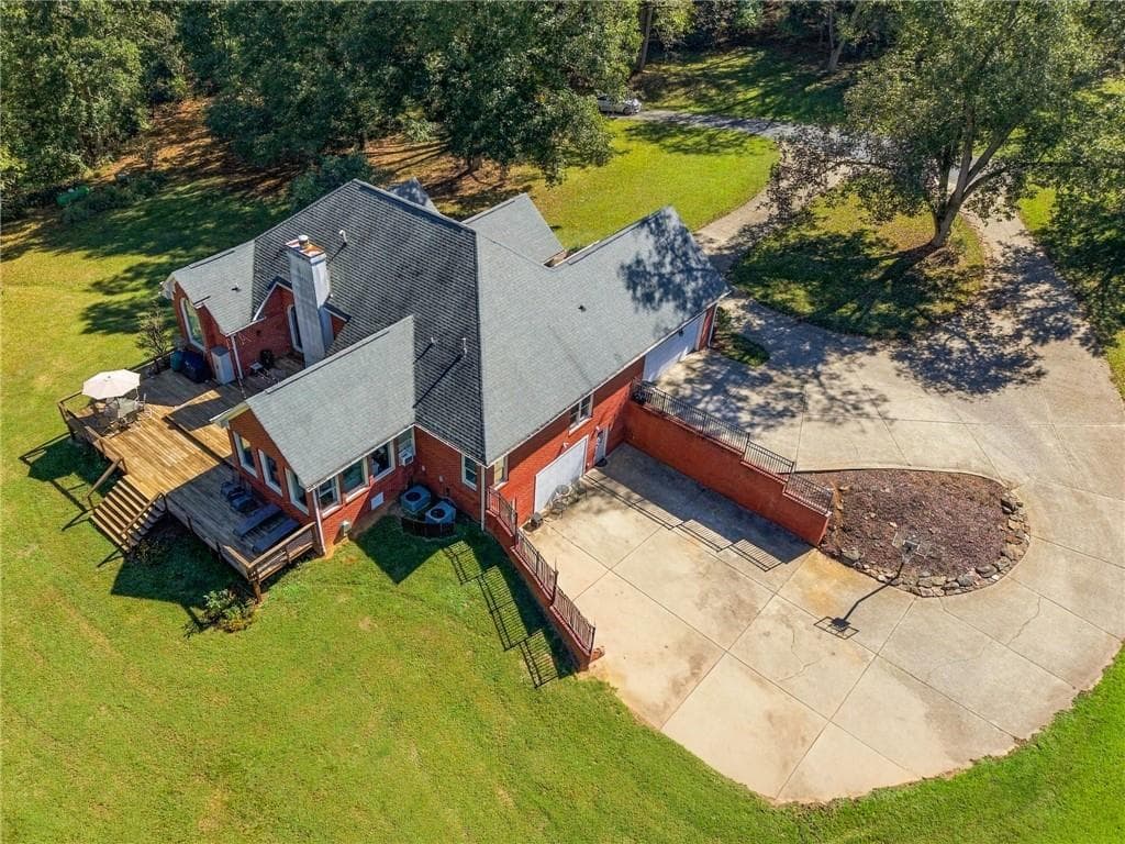 6 bedroom, 5 bathroom, 5,774 sq ft single family residence for sale at 4296 Waterworks Road, Jefferson, GA 30549 — photo 4