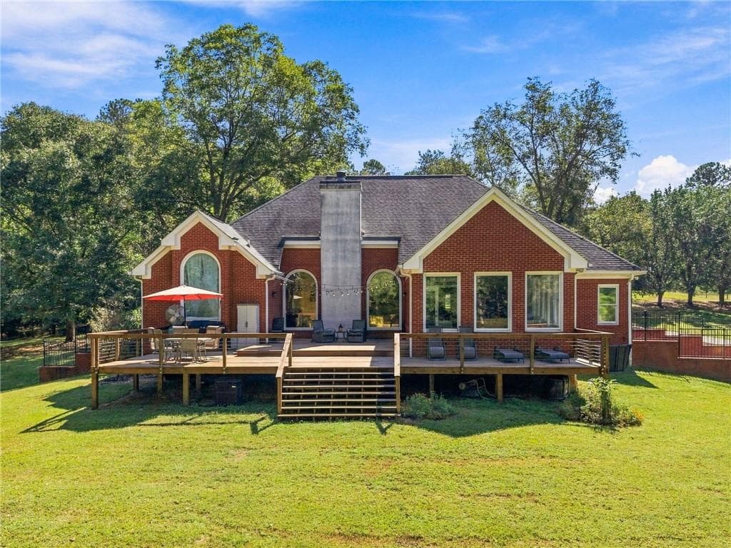 6 bedroom, 5 bathroom, 5,774 sq ft single family residence for sale at 4296 Waterworks Road, Jefferson, GA 30549 — photo 5